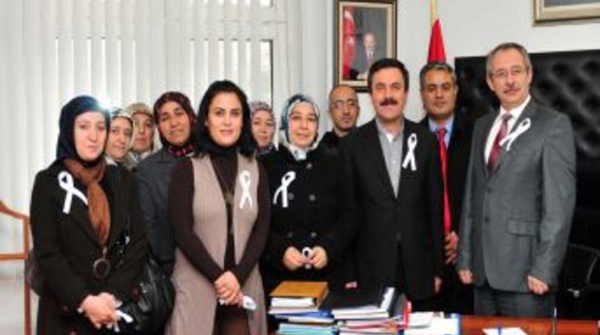 Hizmet-İş'li Kadınlardan Mamak Belediyesi'ne Ziyaret