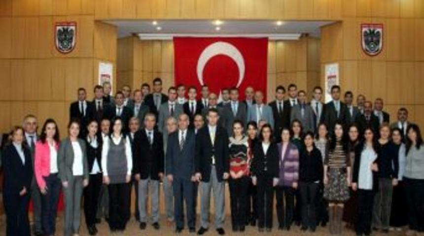 Aday Memurlar Yemin Ederek Asalet Aldı