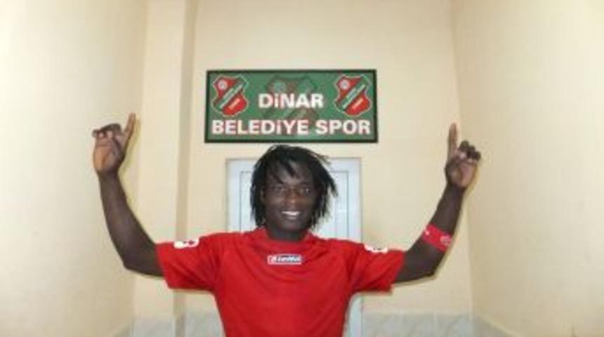 Filipo Dinar Taraftarının G&ouml;zdesi Oldu