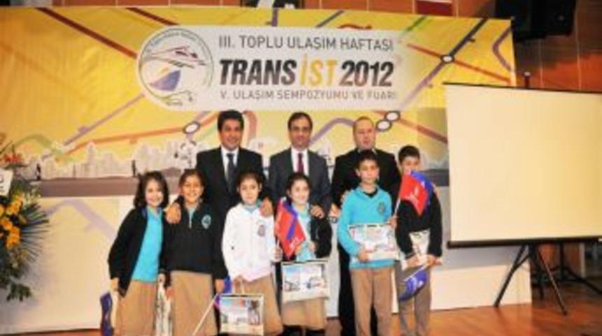 Toplu Ulaşımda Nezaketi &Ouml;ğrendiler