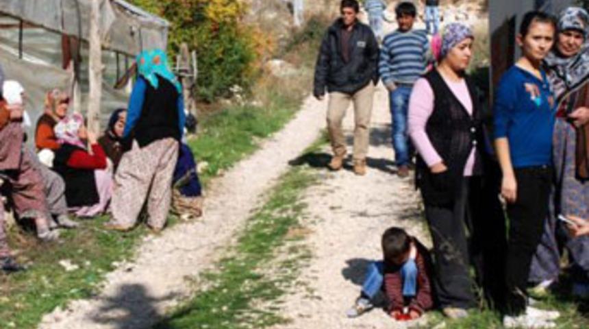 Karı-koca bı&ccedil;aklanarak &ouml;ld&uuml;r&uuml;ld&uuml;