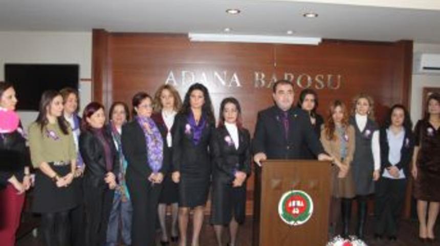 Baro'dan "Kadınra şiddet" a&ccedil;ıklaması