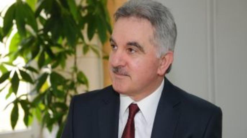 SA&Uuml; Rekt&ouml;r&uuml; Elmas, Kalite Forumu&rsquo;na Katıldı