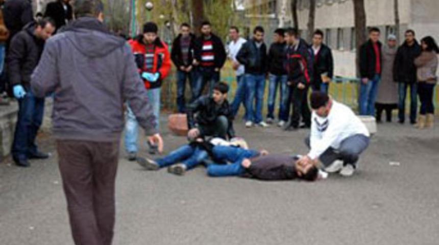 &Uuml;niversiteli Havva &ouml;ld&uuml;