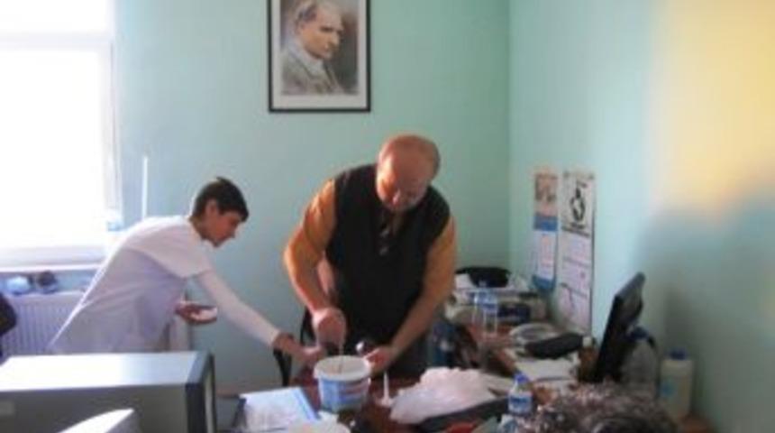 Hastane Personeline Aşure İkramı