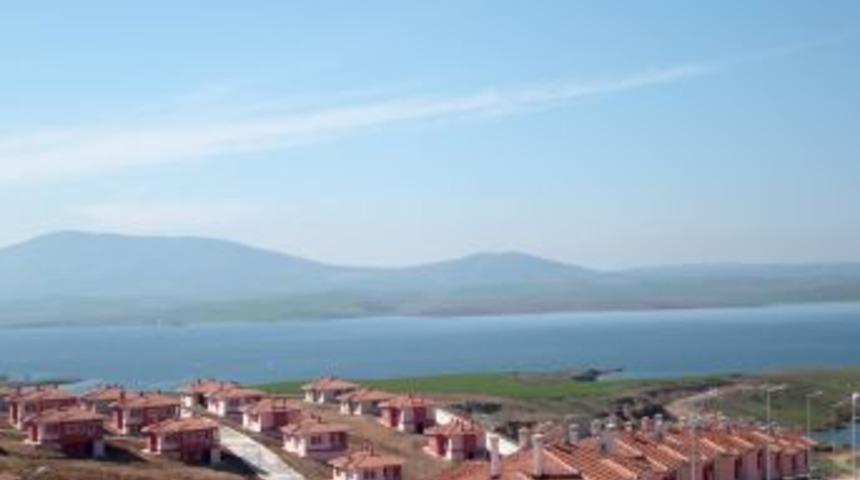 TOKİ&rsquo;den 240 Ay Vadeyle G&ouml;l Manzaralı Tarım K&ouml;y Konutu