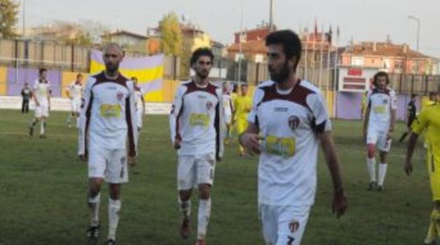 İneg&ouml;lsppor&rsquo;da &Ccedil;ifte &Uuml;z&uuml;nt&uuml;