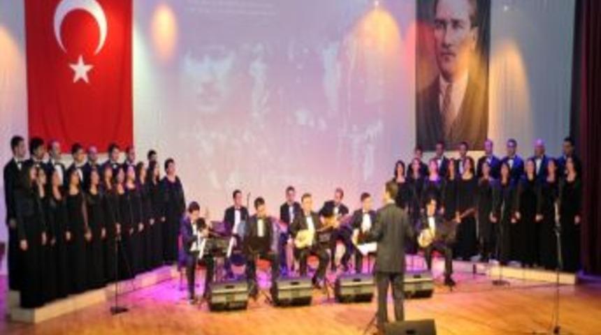 Kepez&rsquo;de Atat&uuml;rk T&uuml;rk&uuml;lerle Anıldı