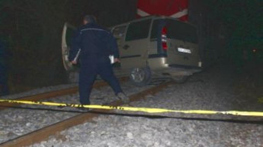 Tavşanlı'da Trafik Kazası: 1 &Ouml;l&uuml; 3 Yaralı