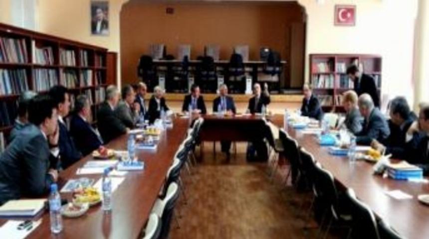 İl&ccedil;e M&uuml;ft&uuml;leri Yenipazar&rsquo;da Toplandı