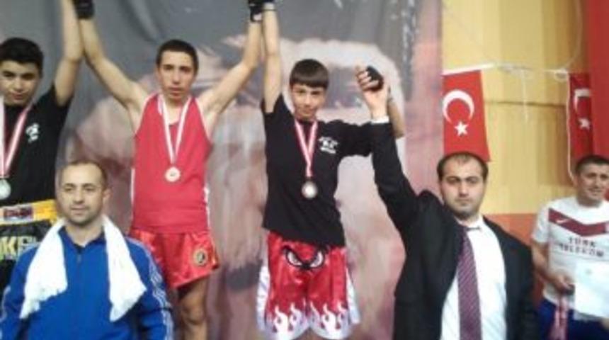 Wushu Kung Fu Sporunda D&uuml;zce&rsquo;nin Adı Duyuluyor