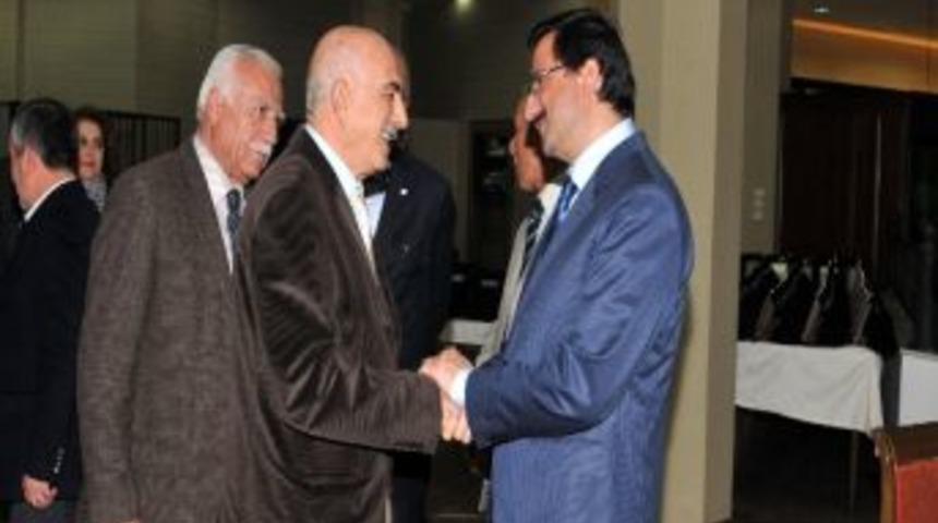 Ke&ccedil;i&ouml;ren'de Anlamlı Buluşma