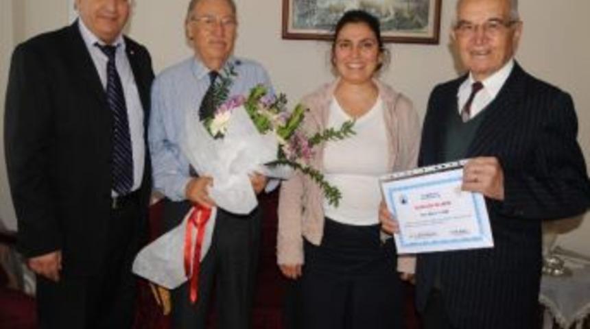 Aydın Belediyesi Emekli &Ouml;ğretmenleri Unutmadı