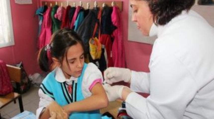 Niğde&rsquo;de &Ouml;ğrenciler Aşılanıyor