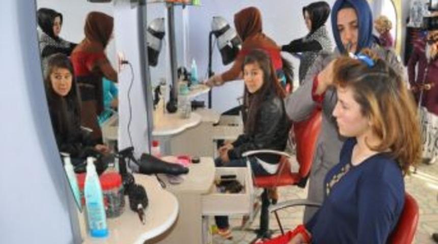 K&ouml;yde Kuaf&ouml;rl&uuml;k Kursu