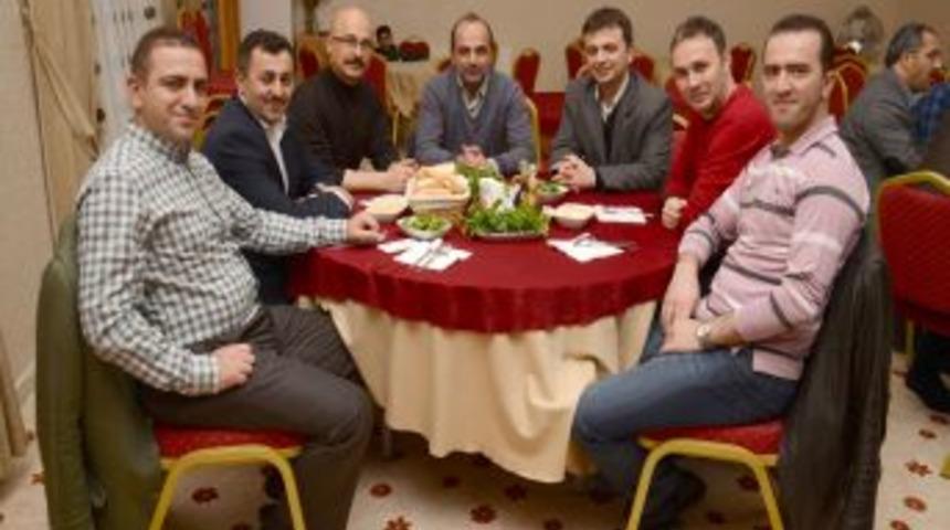 KİAD&rsquo;tan Hatay &Ccedil;ıkartması