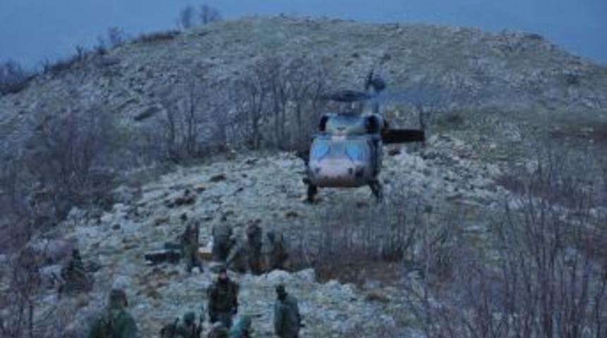 Bing&ouml;l'deki Operasyonun G&ouml;r&uuml;nt&uuml;leri Basına Dağıtıldı