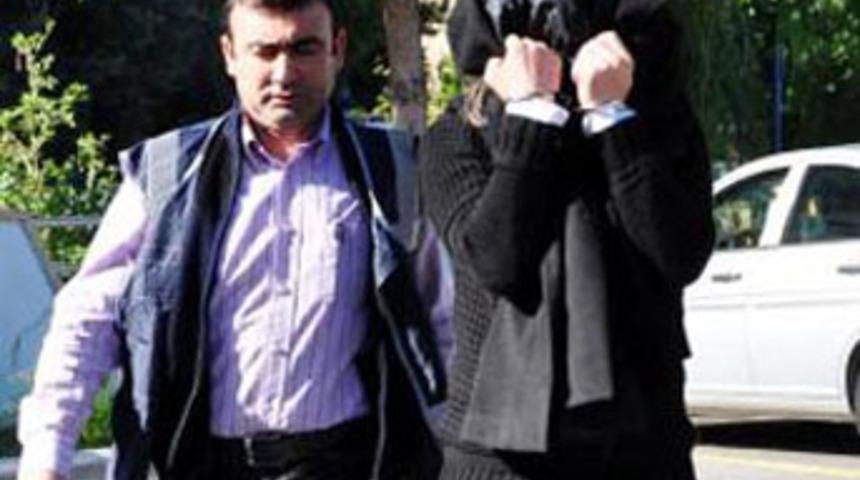 Rus sevgiliye &ccedil;ıplak şantaj