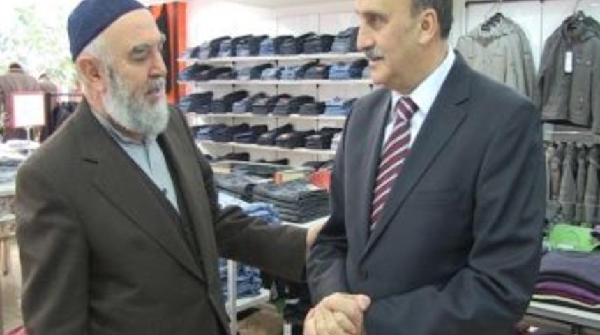 Elazığ Belediye Başkanı Selmanoğlu Esnaf Ziyaretlerini S&uuml;rd&uuml;r&uuml;yor