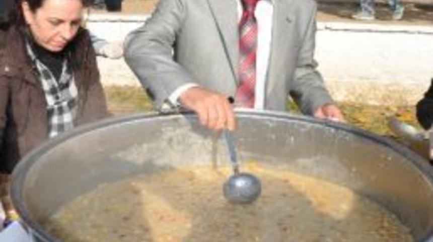 T&uuml;rkoğlu:&ldquo;aşure Geleneğini Devam Ettireceğiz&rdquo;