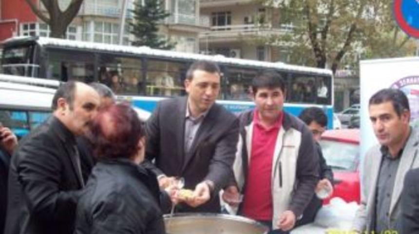 Ankara Maltepede aş&uuml;re dağıtımı