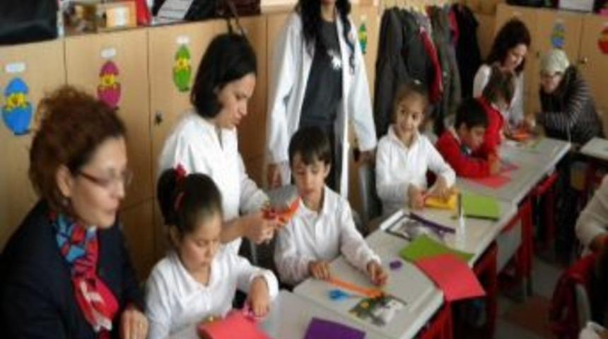 &Uuml;lkem Koleji'nde 'ailemle Matematik G&uuml;n&uuml;' Etkinliği