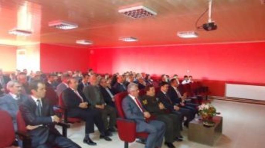 K&ouml;pr&uuml;başı'nda &Ouml;ğretmenler G&uuml;n&uuml; Kutlaması