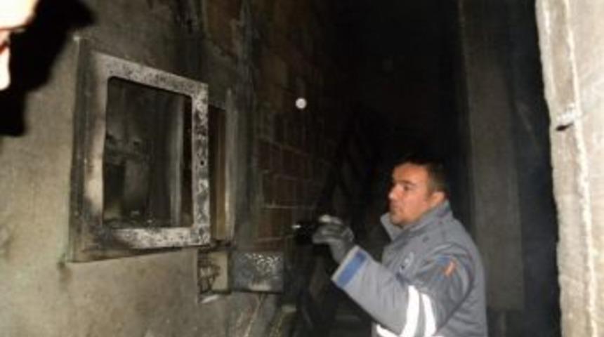 Develi&rsquo;de Korkutan Yangın