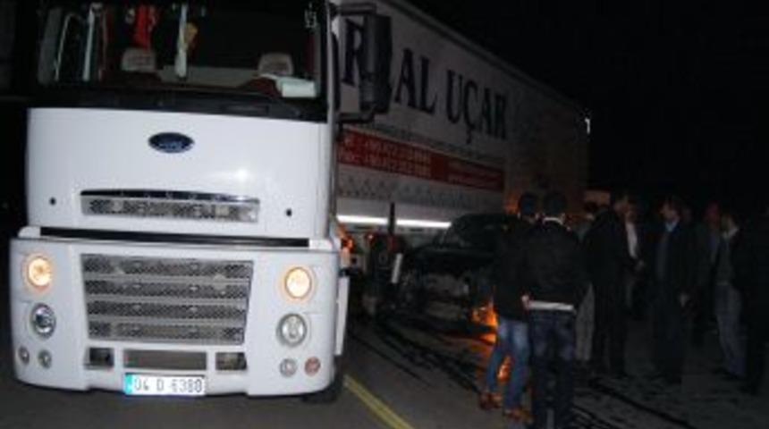 Belediye Başkanı Ve 3 Kişi Kazada Yaralandı