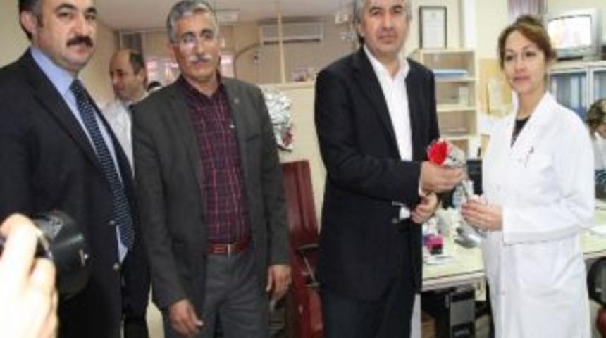 Akhisar Ak Parti, Diş Hekimlerini Ziyaret Etti