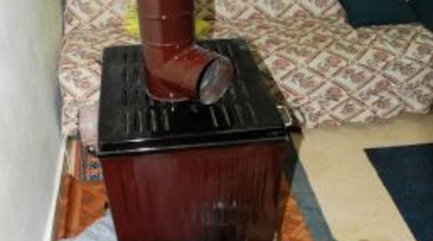 G&uuml;nd&uuml;z Sobada Isınan 2 Kişi Zehirlendi