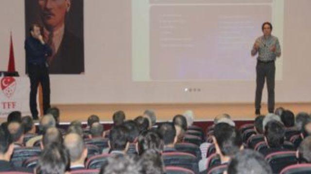 Uefa Hakem Kurulu Üyesi Jaap Uilenberg’den Cüneyt Çakıra Övgü