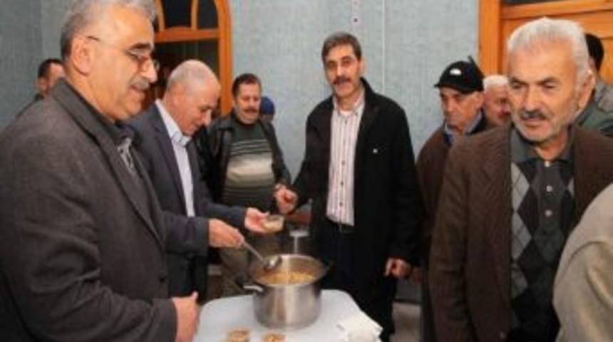 &Ccedil;ayırova'da Aşure Etkinliği