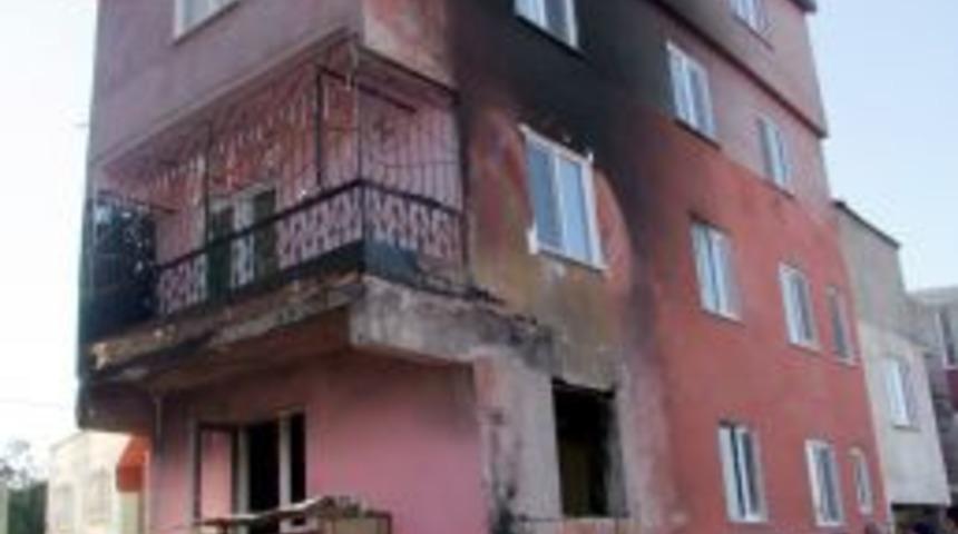 Evi Yanan Şehit Ailesinin Elinden Kimse Yok Mu Tuttu