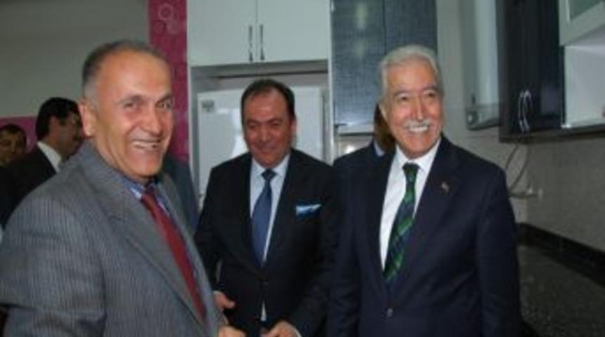 Mesleki Eğitime B&uuml;y&uuml;kşehir Desteği