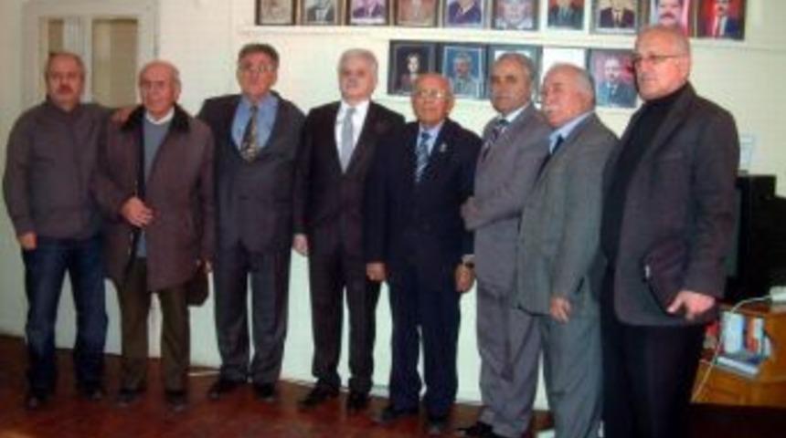 Burhaniye Chp&rsquo;de &Ccedil;arşaf Liste &Ouml;nerisi