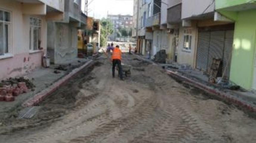 Demirtaş, Derebah&ccedil;e&rsquo;de &Ccedil;alışmaları İnceledi