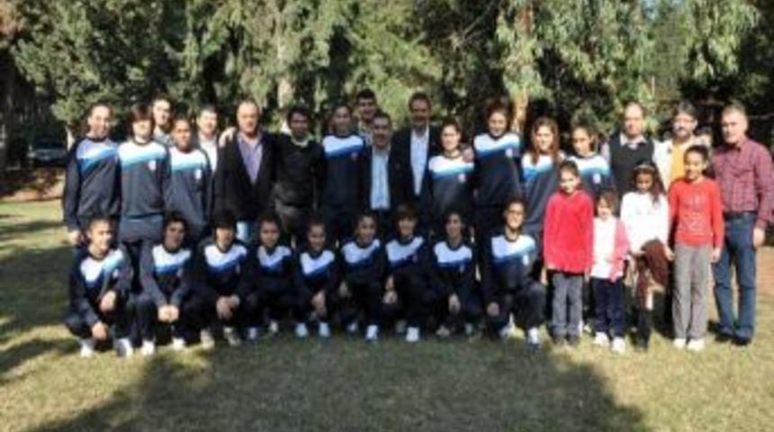 &Ccedil;elikcan'dan Adana İdman Yurdu'na Kahvaltı