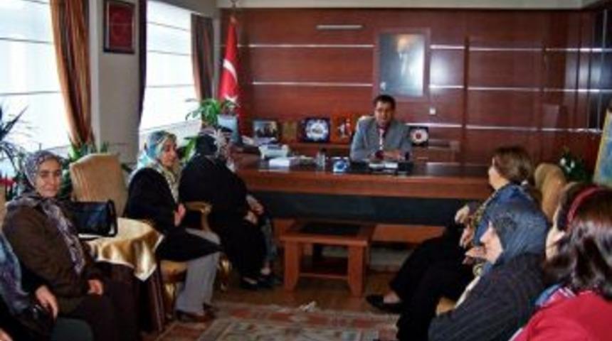 Şehit Ailelerinden Kaymakam Doğan`a Ziyaret