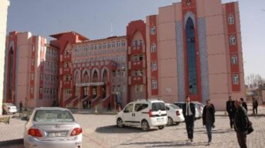 Van&rsquo;da Aynı Okula İkinci Saldırı