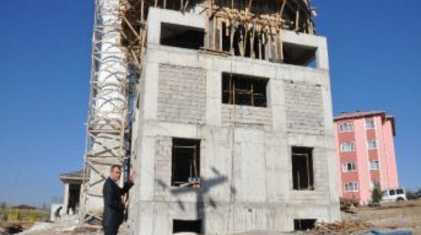 Balışeyh Belediyesi'nden Toki Evlerine Cami Desteği