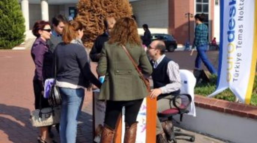 Ad&uuml; Yeni Bir İlkin Peşinde