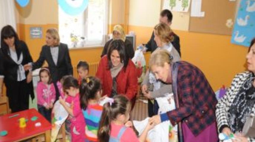 Bayan Kızılcık Vakfıkebir'de Incelemelerde Bulundu