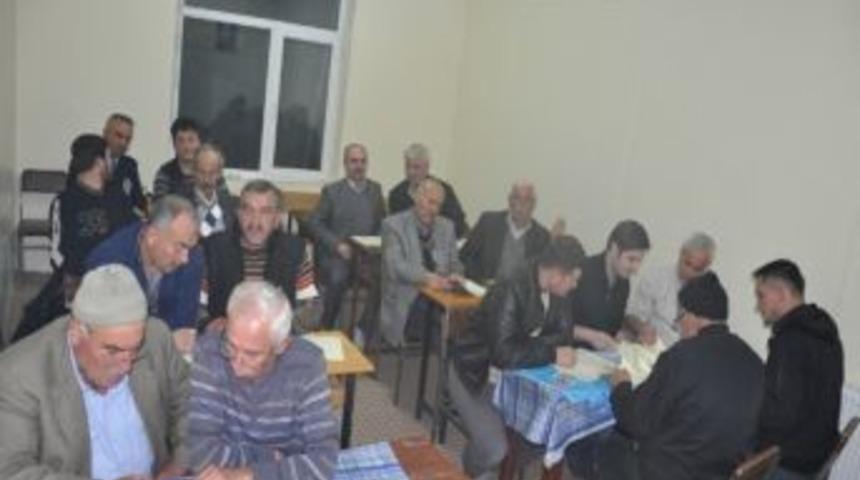 G&ouml;rdes'te &Ccedil;alışanlara, Akşam Kur'an Eğitimi Veriliyor