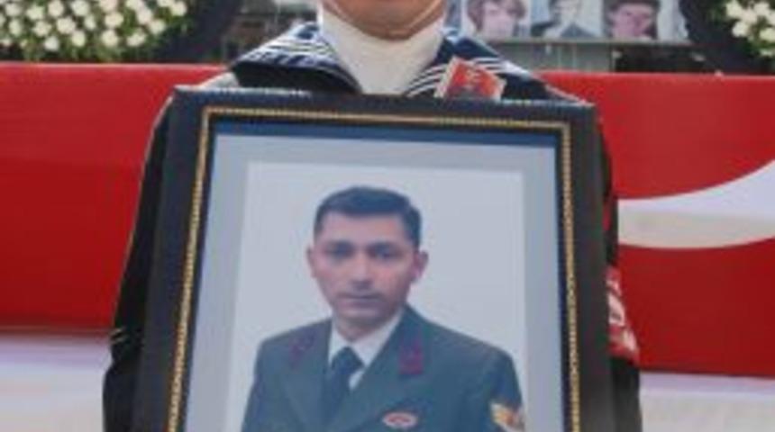 Şehit Karakol Komutanı İskenderun'da Tekbirler Eşliğinde Uğurlandı