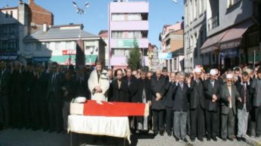 K&ouml;roğlu, G&ouml;zyaşları Arasında Son Yolculuğuna Uğurlandı