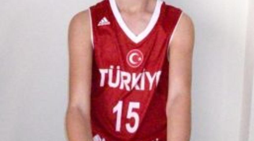 Adanalı Lise &Ouml;ğrencisine Milli Davet