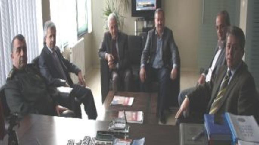 Garnizon Komutanı Ak&ccedil;a&rsquo;dan Deskkop&rsquo;a Ziyaret