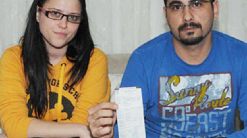 Yeni evli &ccedil;ifte şaka gibi fatura