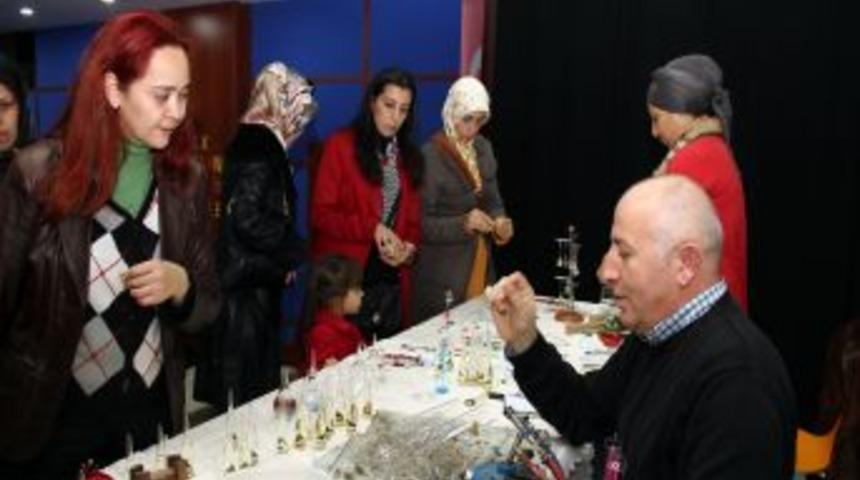 Cam &Uuml;fleme Sanatı Uygulamalı Olarak Anlatıldı